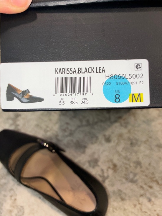 BRAND NEW Naturalizer Black Leather Mary Jane Block Heel Pumps - Picture 6 of 7